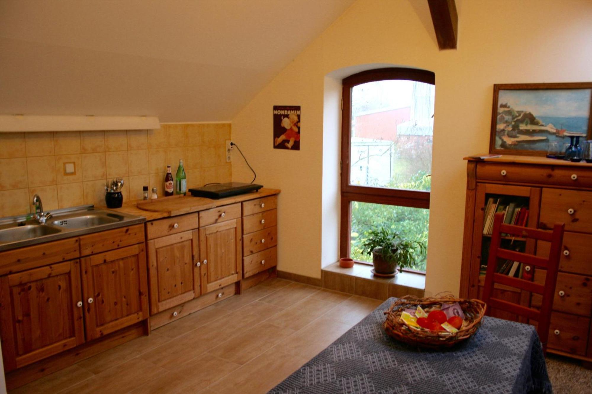 Ferienwohnung Blumenhaus Velten Exterior foto